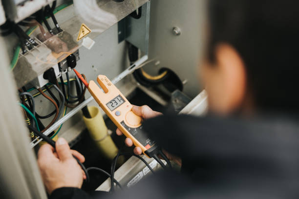 Best Circuit Breaker Repair  in El Dorado, KS